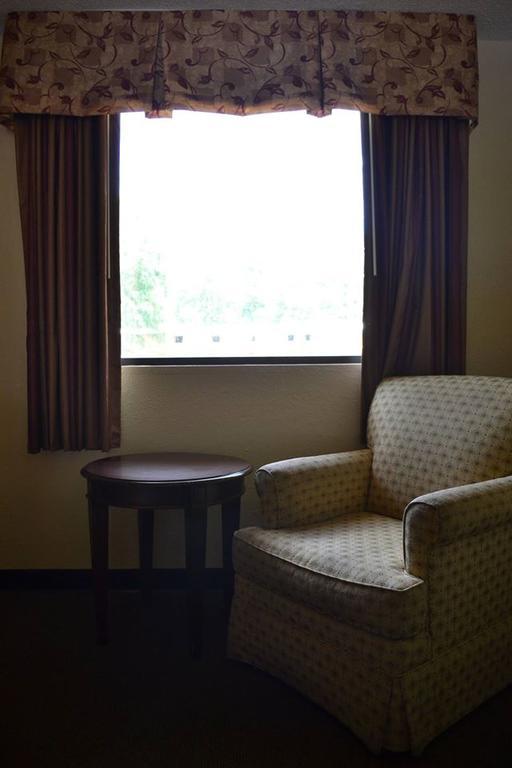 Americas Best Value Inn Smithfield Ngoại thất bức ảnh