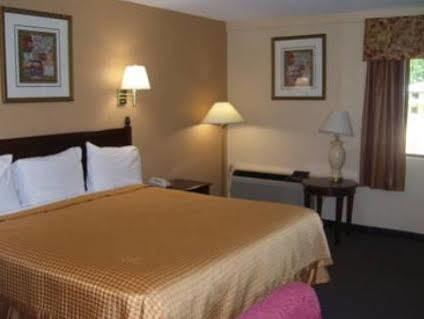 Americas Best Value Inn Smithfield Ngoại thất bức ảnh