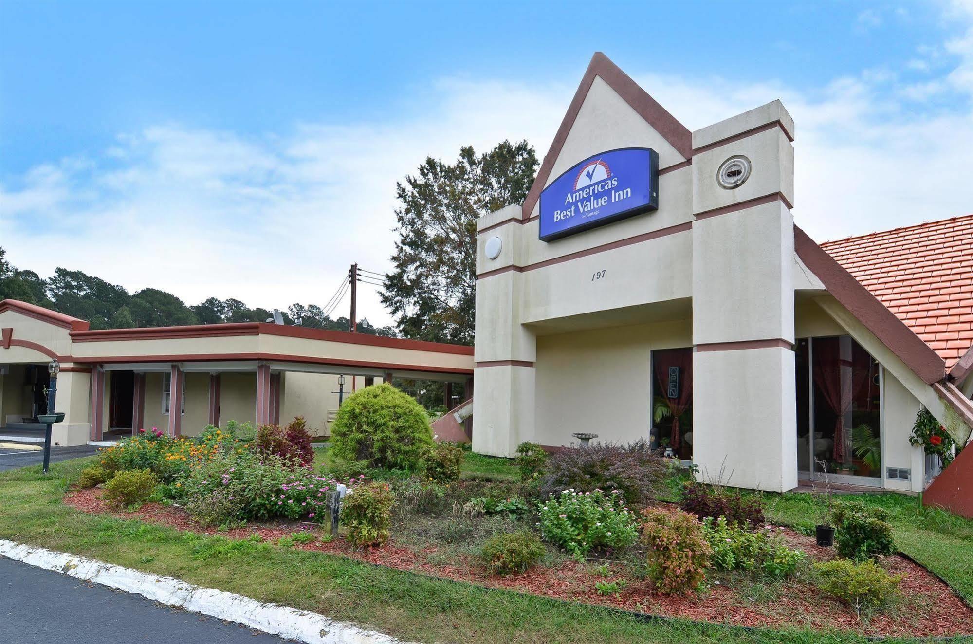 Americas Best Value Inn Smithfield Ngoại thất bức ảnh